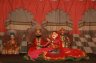 Amusant petit spectacle de marionettes au musée bhartiya lok kala.