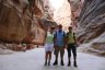 Petite pause "photo" dans "le Siq", long défilé spectaculaire reliant la cité antique au monde extérieur.