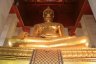 Le Wat Mongkhon Bophit, ce sanctuaire comporte l'un des plus grands bouddhas en bronze de Thaïlande.